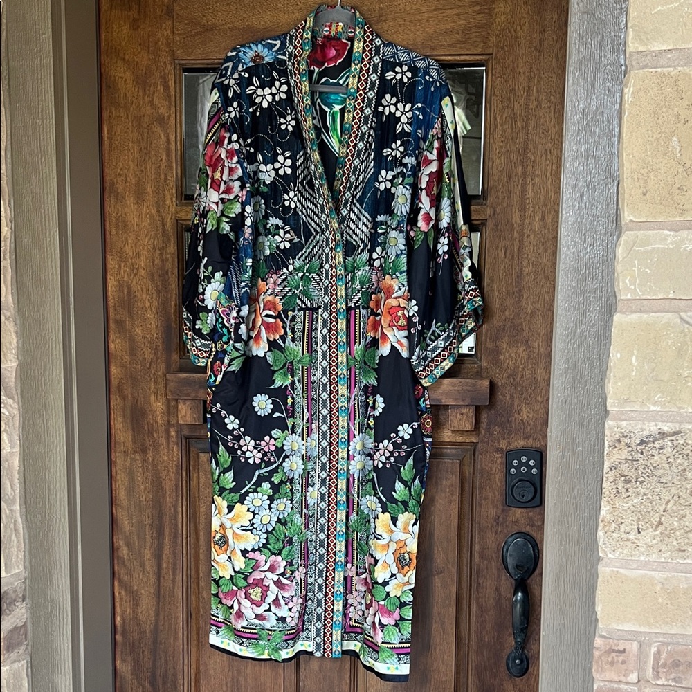 Johnny Was Floral Embroidered long kimono - Black, Green, Red, Yellow
